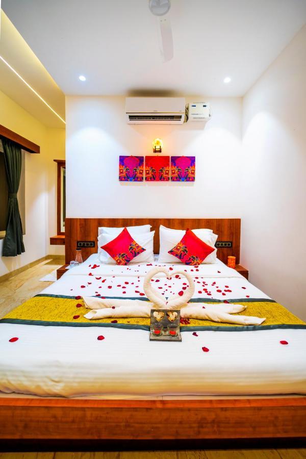 Canvasand By Eease Hospitality Hotell Nagaon  Exteriör bild